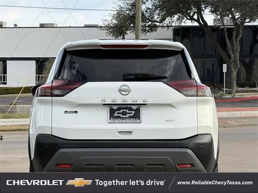 2023 Nissan Rogue S