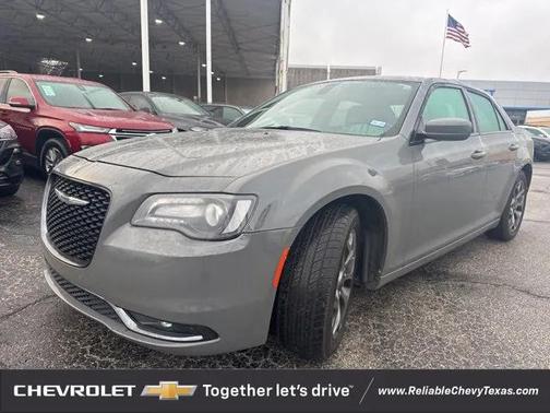 2017 Chrysler 300 S