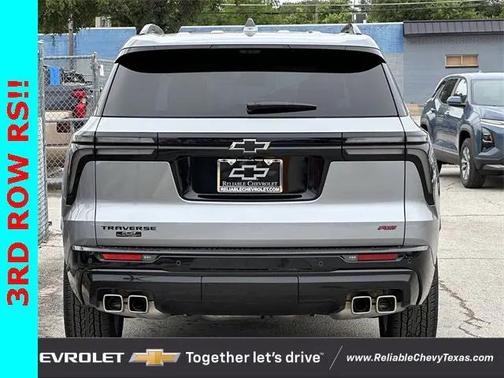 2024 Chevrolet Traverse RS