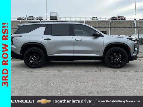 2024 Chevrolet Traverse RS