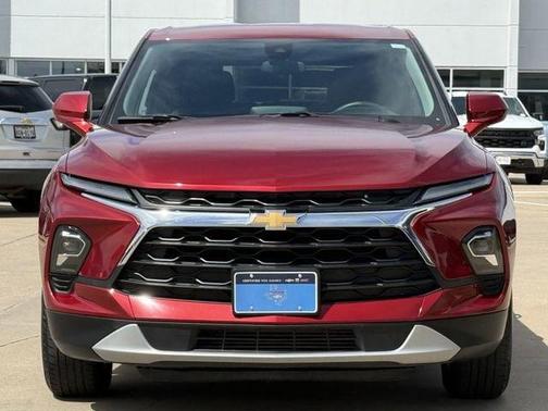 Radiant Red Tintcoat 2025 Chevrolet Blazer 2LT