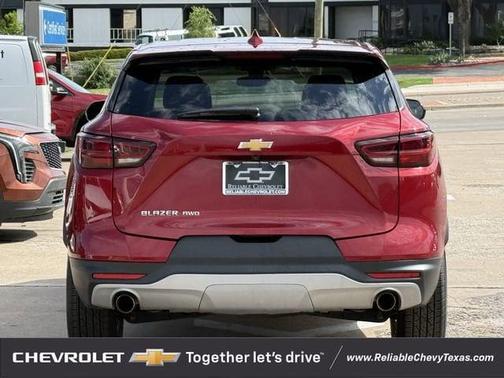 Radiant Red Tintcoat 2025 Chevrolet Blazer 2LT