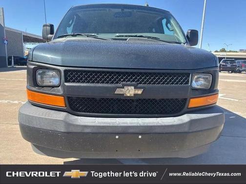2017 Chevrolet Express 2500 LS