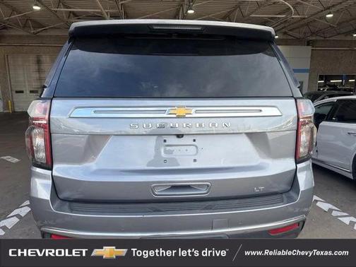 2021 Chevrolet Suburban LT