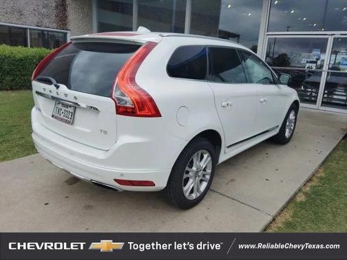 2015 Volvo XC60 T5 Platinum