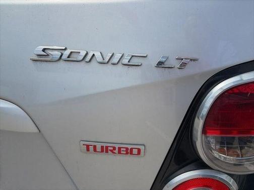 Silver Ice Metallic 2014 Chevrolet Sonic LT