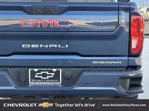 2021 GMC Sierra 2500 Denali