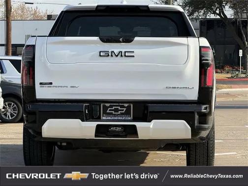 2025 GMC Sierra EV Max Range Denali
