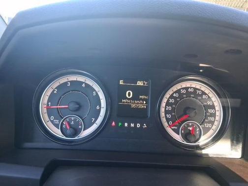 Granite Crystal Metallic Clearcoat 2017 RAM 1500 SLT