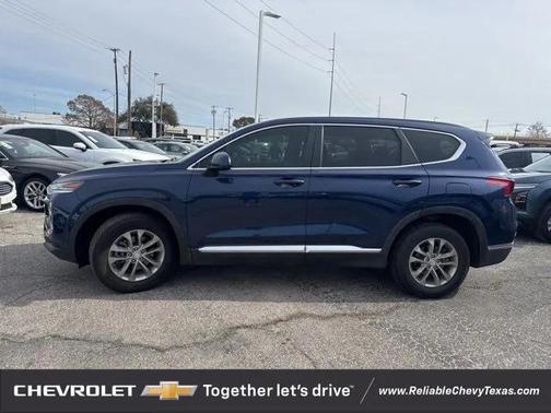 2019 Hyundai SANTA FE SE 2.4