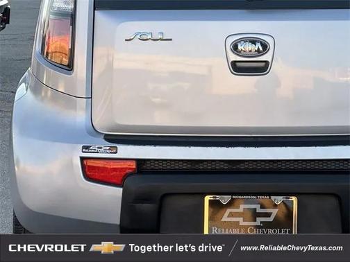 2010 Kia Soul +