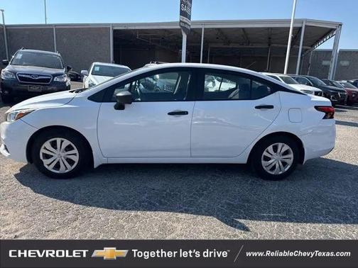 2020 Nissan Versa 1.6 S