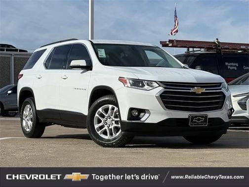 2020 Chevrolet Traverse LT Cloth