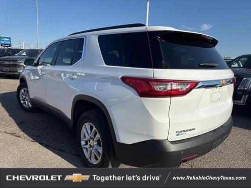 2020 Chevrolet Traverse LT Cloth