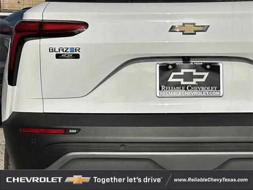 2025 Chevrolet Blazer EV AWD LT