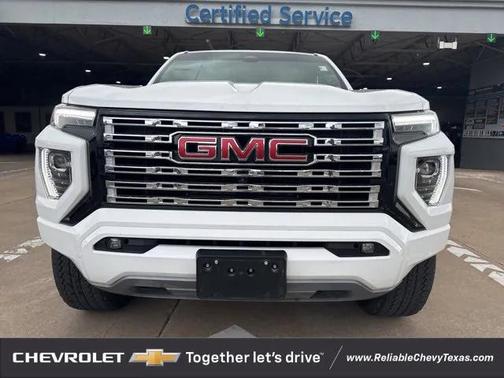 2024 GMC Canyon Denali