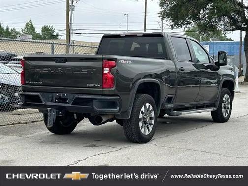 2023 Chevrolet Silverado 2500 Custom