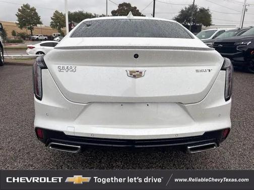 2022 Cadillac CT4 Sport