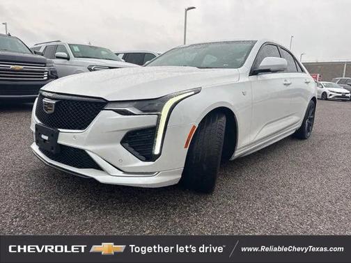 2022 Cadillac CT4 Sport