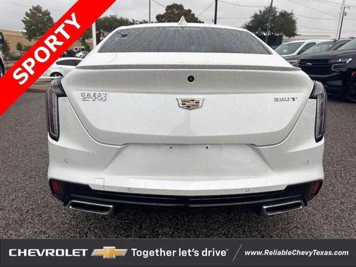 2022 Cadillac CT4 Sport