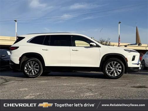 2025 Buick Enclave Preferred FWD