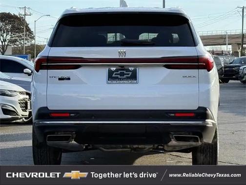 2025 Buick Enclave Preferred FWD