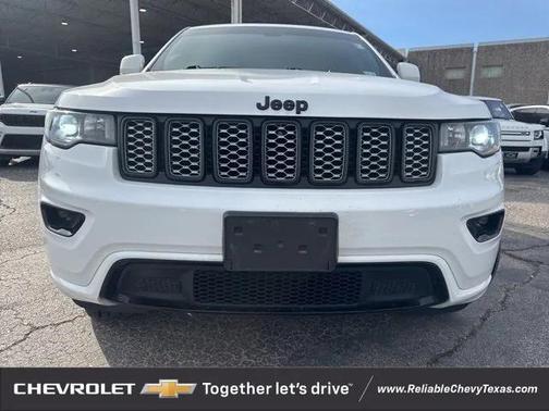 2021 Jeep Grand Cherokee Laredo