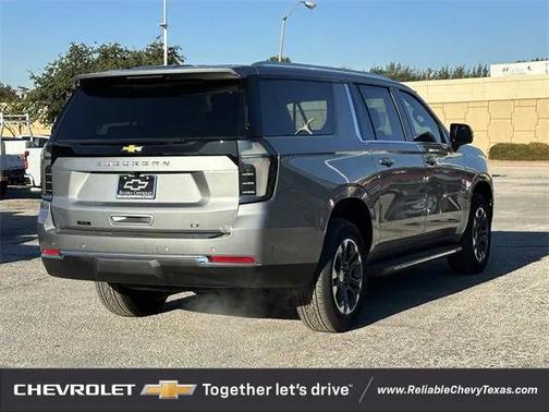 2026 Chevrolet Suburban LT