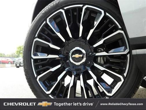 2025 Chevrolet Tahoe 4WD High Country