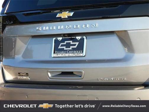 2025 Chevrolet Suburban Premier