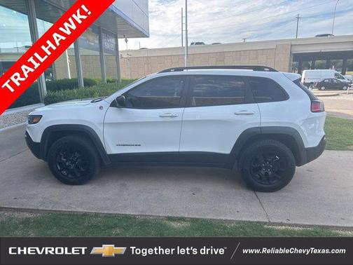 2022 Jeep Cherokee Trailhawk
