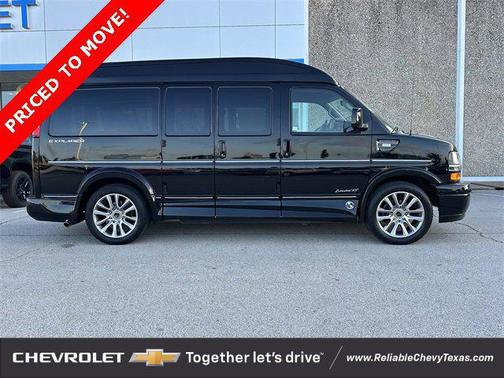 2021 Chevrolet Express 2500 LS