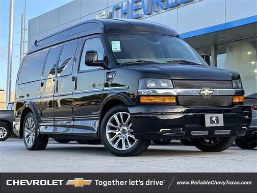2021 Chevrolet Express 2500 LS