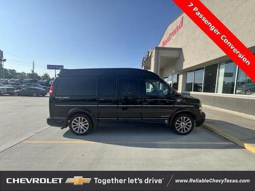 2021 Chevrolet Express 2500 LS