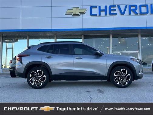 2025 Chevrolet Trax FWD 2RS