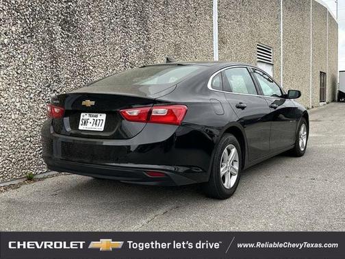 Mosaic Black Metallic 2020 Chevrolet Malibu 1LS