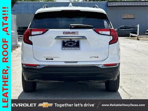 2022 GMC Terrain AWD AT4