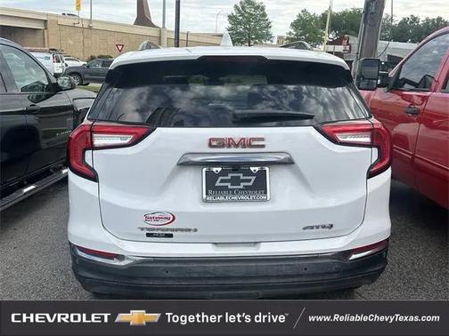 2022 GMC Terrain AWD AT4