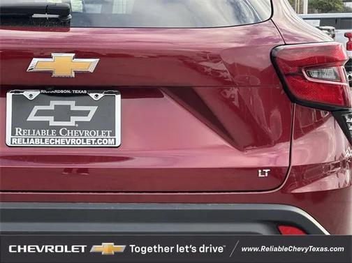 2025 Chevrolet Trax LT