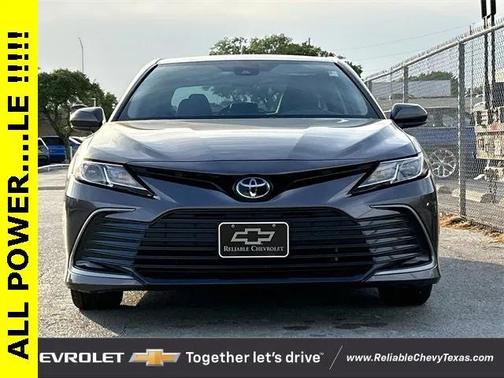 2023 Toyota Camry LE