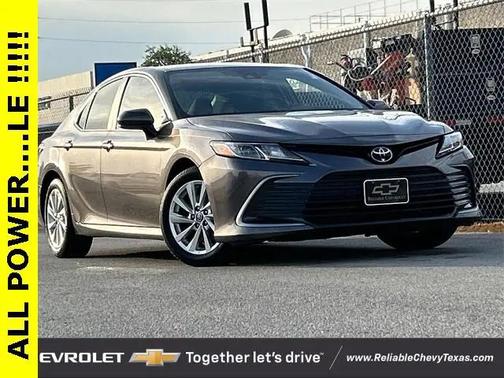 2023 Toyota Camry LE