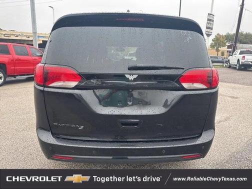 2018 Chrysler Pacifica Touring-L Plus