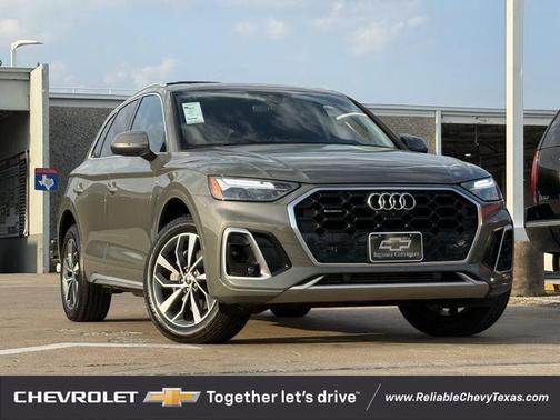 2024 Audi Q5 45 S line Premium Plus