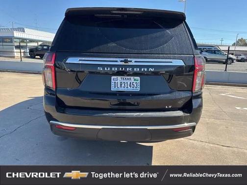 2023 Chevrolet Suburban LT