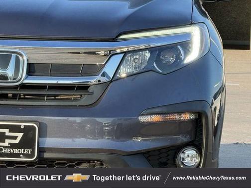 Gray 2021 Honda Pilot 2WD EX-L