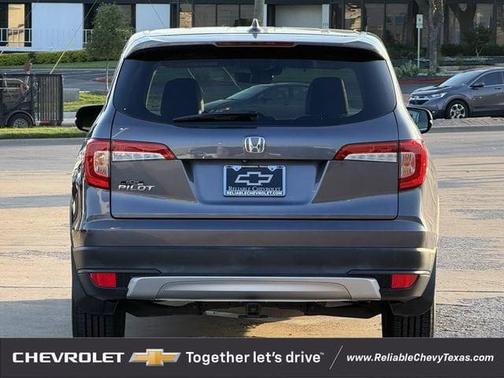 Gray 2021 Honda Pilot 2WD EX-L