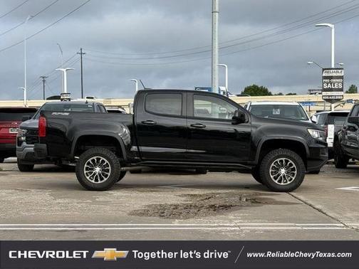 Black 2022 Chevrolet Colorado ZR2