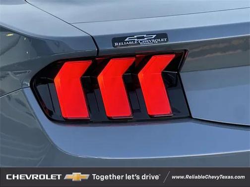 2025 Ford Mustang EcoBoost