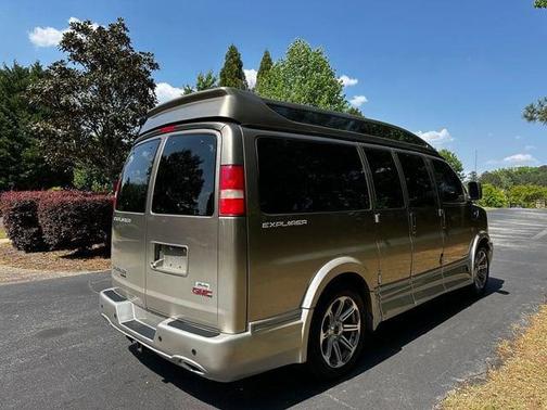 Bronze Alloy Metallic 2016 GMC Savana 2500 Work Van