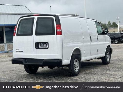 2026 Chevrolet Express 2500 2500 Regular Wheelbase, WT, RWD